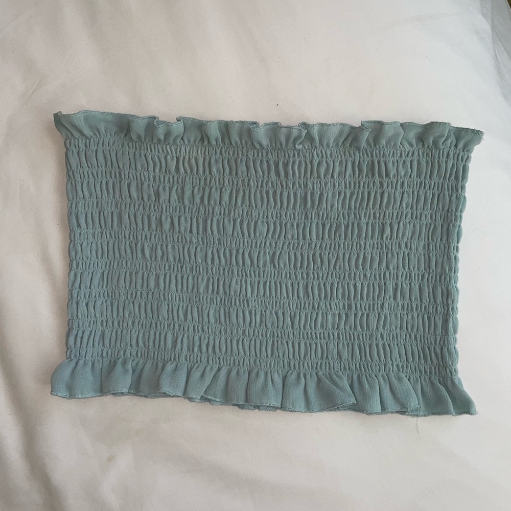 WOMEN’S PACSUN KENDALL & KYLIE SMOCKED TUBE TOP